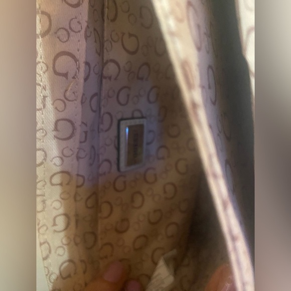 GUESS Cream Quilted Women's Bag - Picture 6 of 9